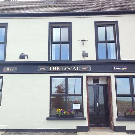 The Local Lodge Longford Exterior foto